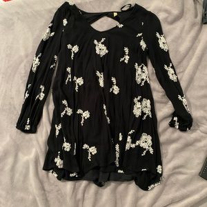 Floral long sleeve dress